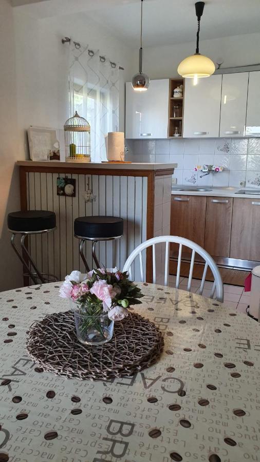 Apartmani Sofia 니바이스 외부 사진